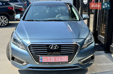 Седан Hyundai Sonata 2016 в Киеве