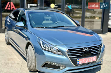 Седан Hyundai Sonata 2016 в Киеве