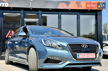 Седан Hyundai Sonata 2016 в Киеве