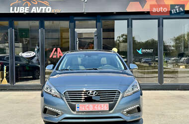 Седан Hyundai Sonata 2016 в Киеве