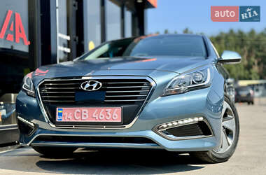 Седан Hyundai Sonata 2016 в Киеве