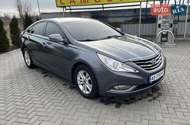 Седан Hyundai Sonata 2010 в Гайсину