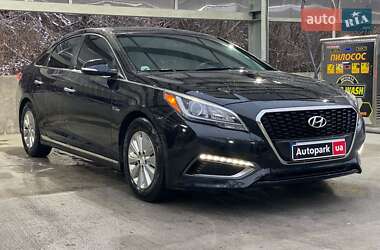 Седан Hyundai Sonata 2016 в 