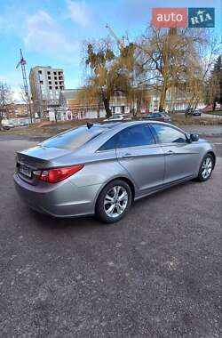 Седан Hyundai Sonata 2011 в Ровно