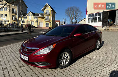 Седан Hyundai Sonata 2014 в Чорткові