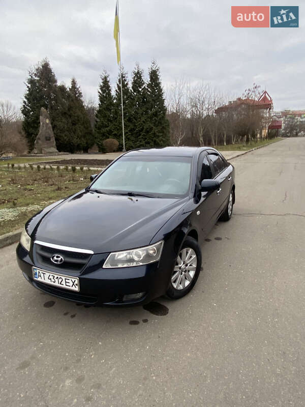 Седан Hyundai Sonata 2007 в Калуше