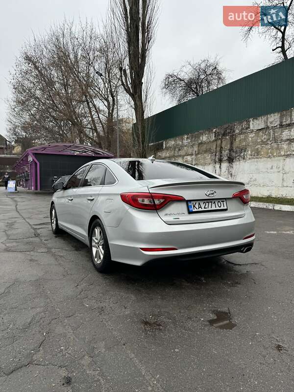 Седан Hyundai Sonata 2016 в Киеве