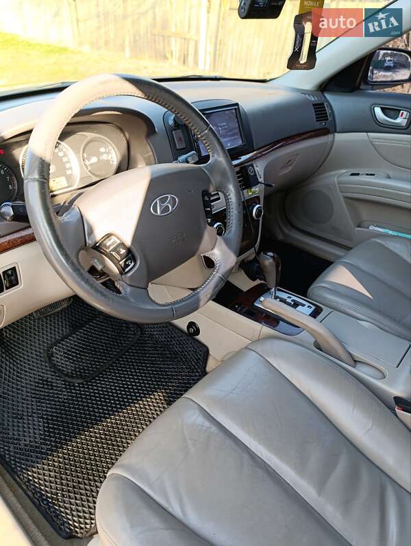 Седан Hyundai Sonata 2005 в Котельве