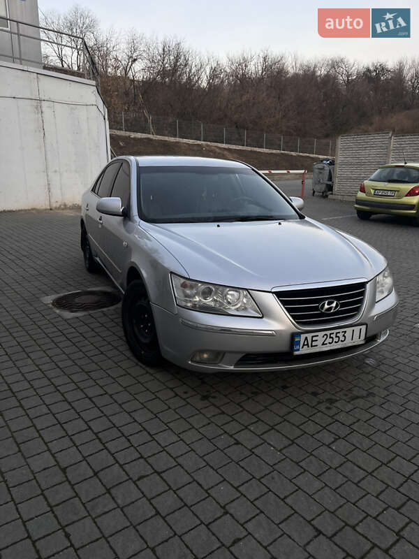 Седан Hyundai Sonata 2008 в Запорожье