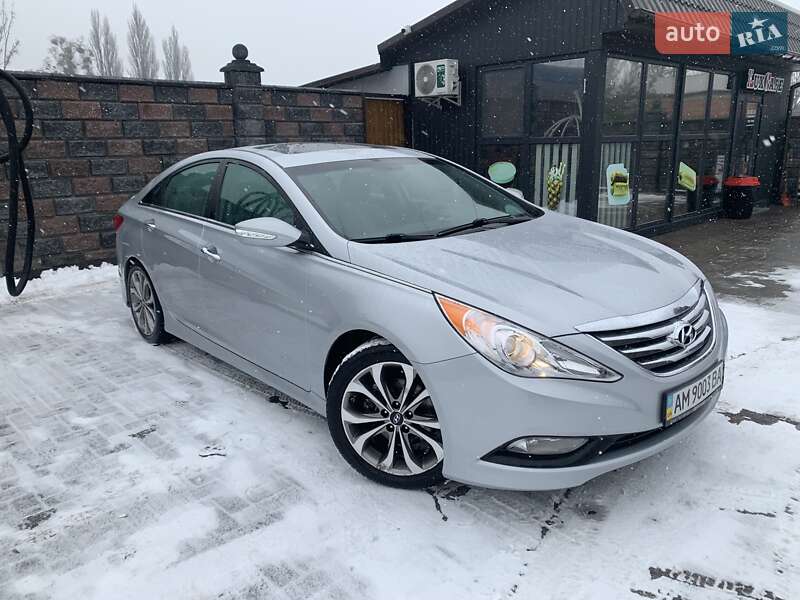 Седан Hyundai Sonata 2014 в Рівному