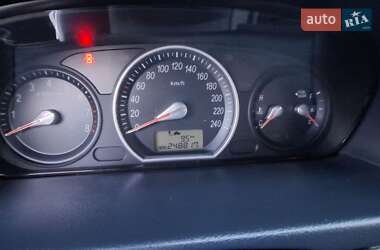 Седан Hyundai Sonata 2006 в Барышевке