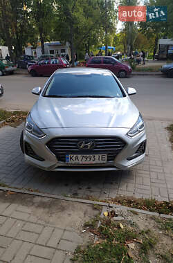 Седан Hyundai Sonata 2018 в Запорожье