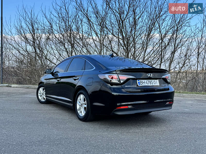 Седан Hyundai Sonata 2016 в Одессе
