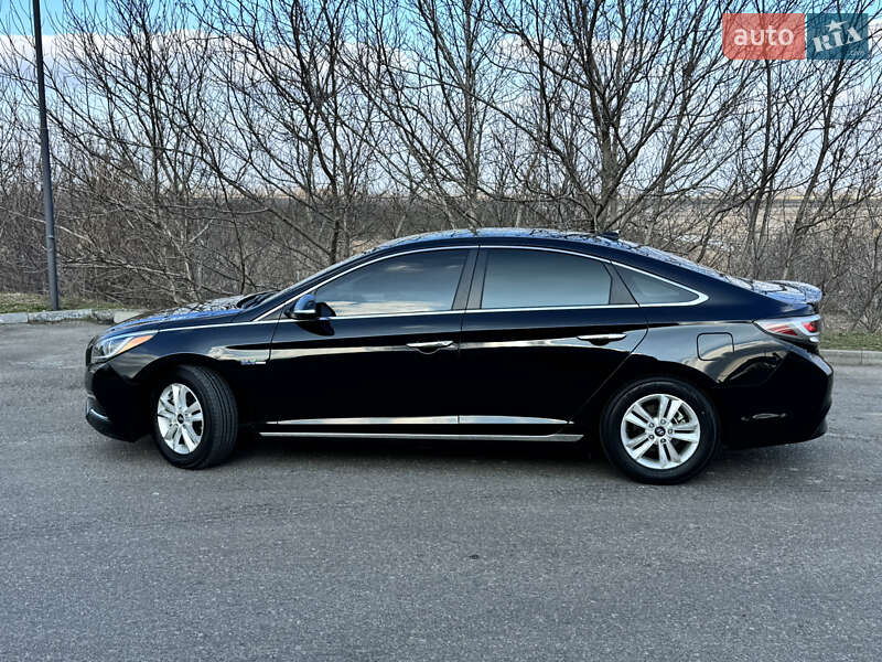 Седан Hyundai Sonata 2016 в Одессе