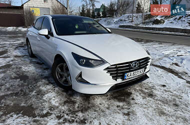 Седан Hyundai Sonata 2019 в Киеве