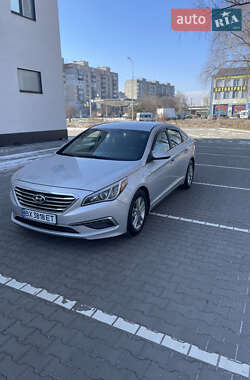 Седан Hyundai Sonata 2015 в Хмельницькому