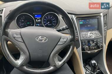 Седан Hyundai Sonata 2014 в Калуше