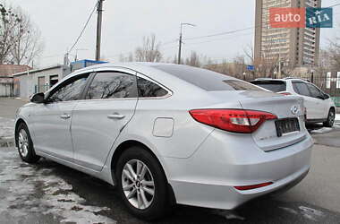 Седан Hyundai Sonata 2016 в Києві