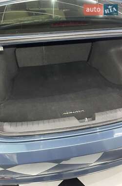 Седан Hyundai Sonata 2015 в 