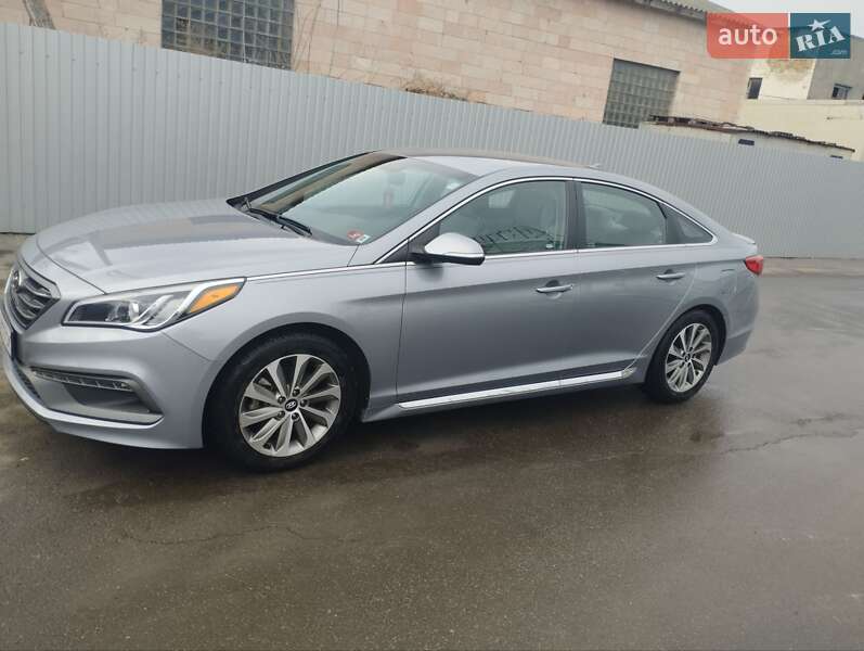 Седан Hyundai Sonata 2014 в Богуславе