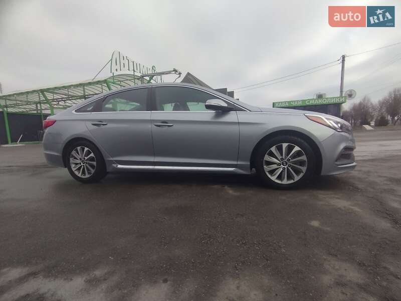 Седан Hyundai Sonata 2014 в Богуславе
