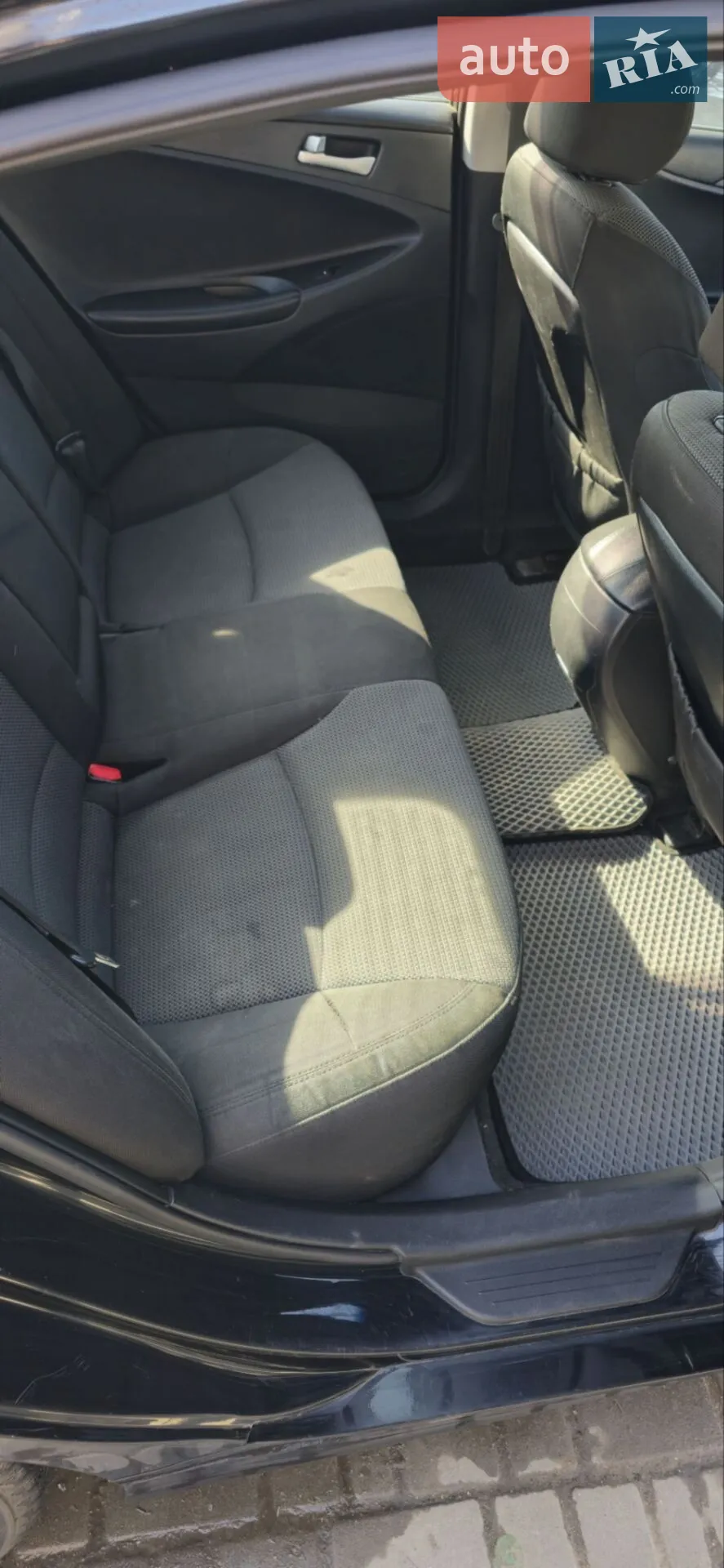 2010 Hyundai Sonata - мініатюра 21