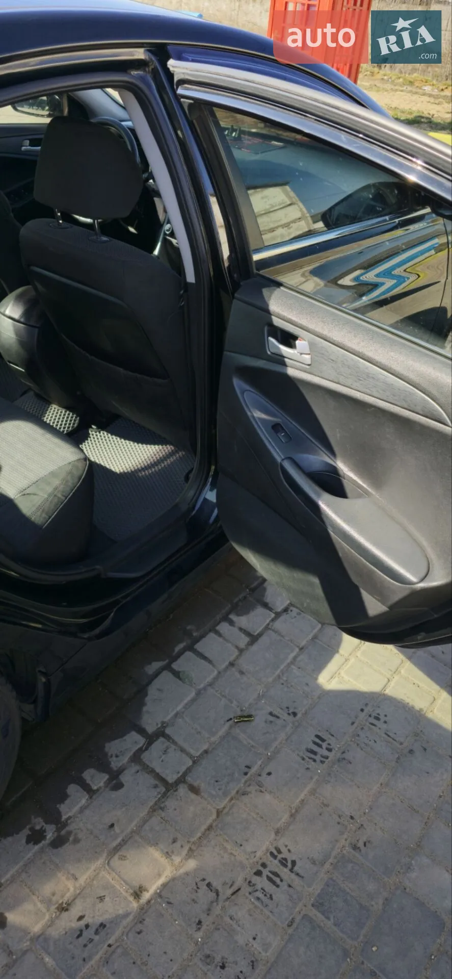 2010 Hyundai Sonata - мініатюра 24