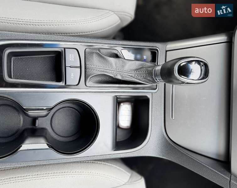 Седан Hyundai Sonata 2015 в Кременчуге