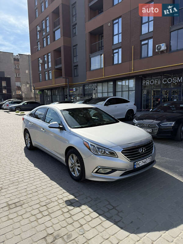 Седан Hyundai Sonata 2015 в Львове