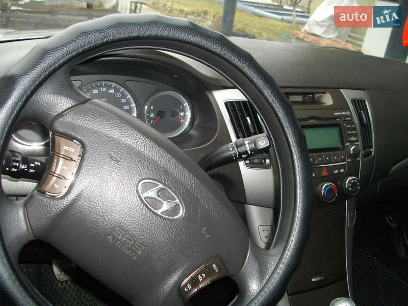 Седан Hyundai Sonata 2008 в Черкассах