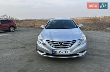 Седан Hyundai Sonata 2013 в Рівному