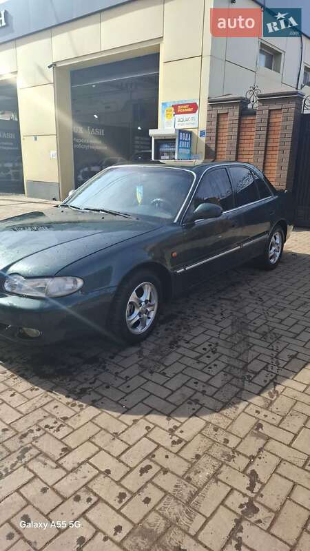 Седан Hyundai Sonata 1997 в Кривом Роге