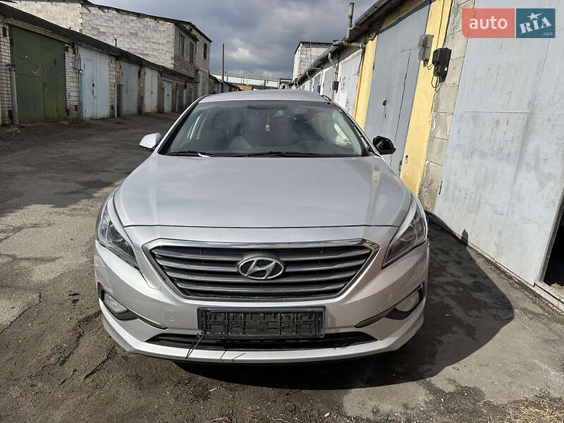 Седан Hyundai Sonata 2016 в Києві