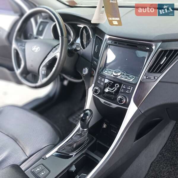 Седан Hyundai Sonata 2012 в Луцьку