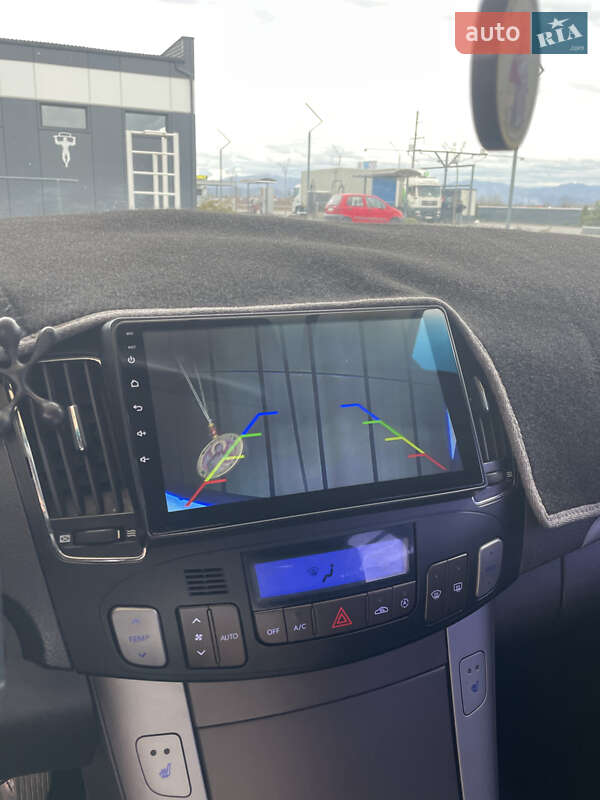 Седан Hyundai Sonata 2009 в Хусті