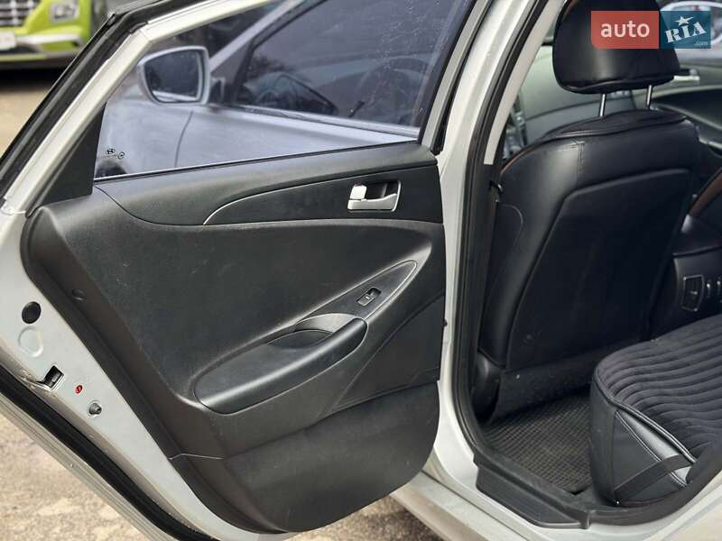 Седан Hyundai Sonata 2013 в Виннице
