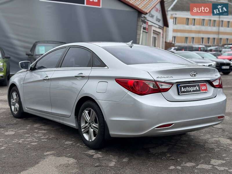 Седан Hyundai Sonata 2013 в Виннице