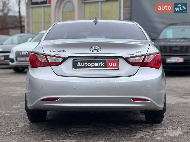 Седан Hyundai Sonata 2013 в Виннице