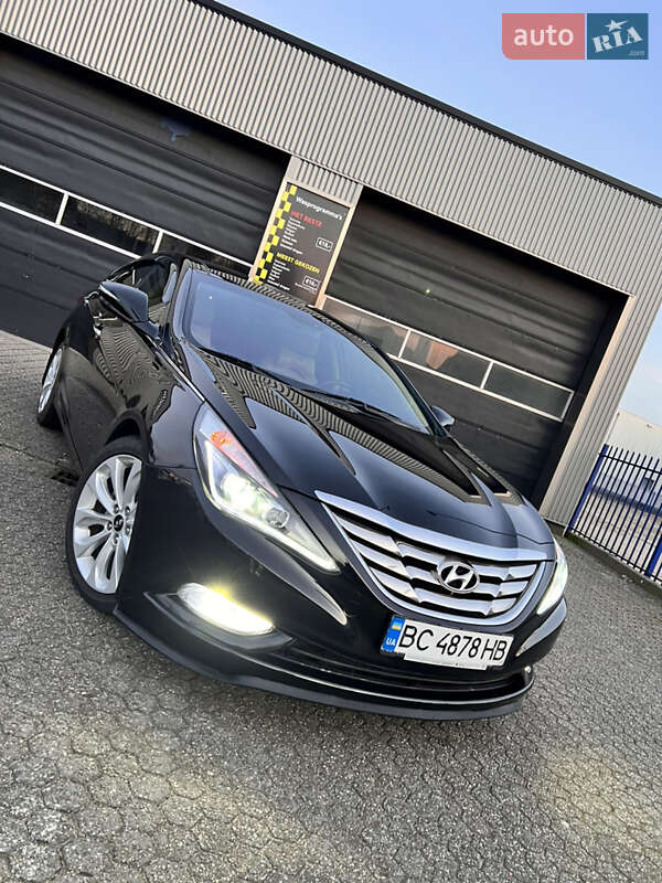 Седан Hyundai Sonata 2012 в Немирові