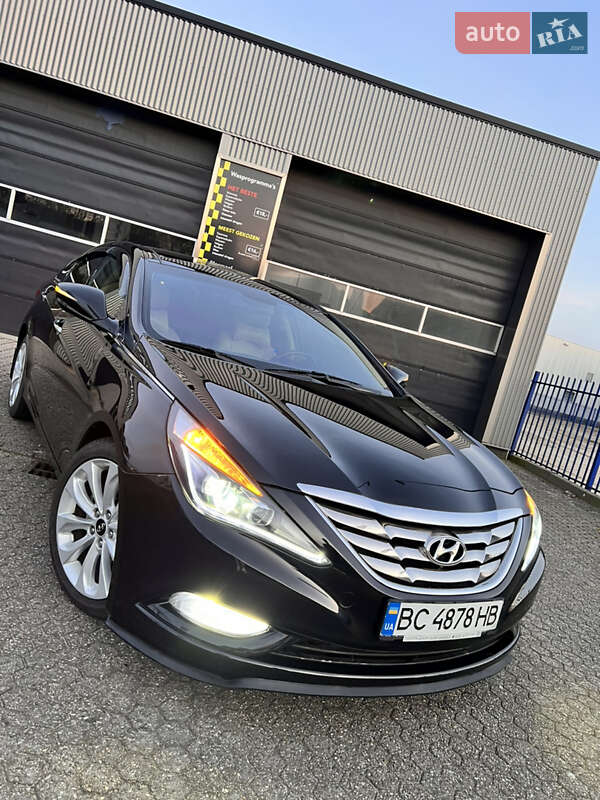 Hyundai Sonata 2012