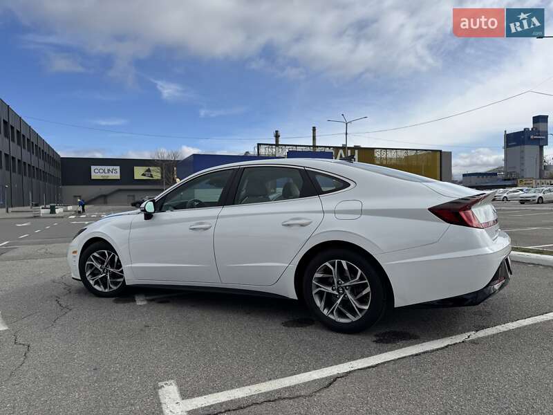 Седан Hyundai Sonata 2020 в Киеве