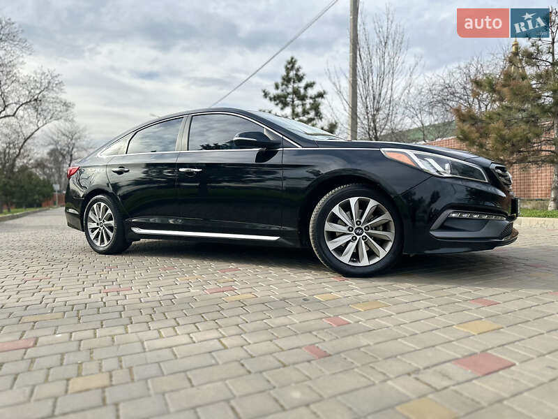 Седан Hyundai Sonata 2014 в Измаиле