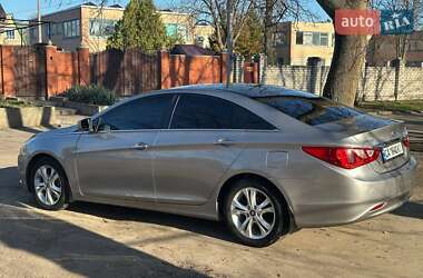 Седан Hyundai Sonata 2012 в 