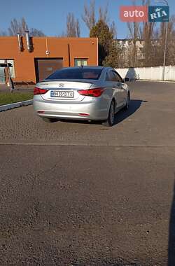 Седан Hyundai Sonata 2013 в 