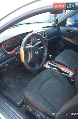 Седан Hyundai Sonata 2004 в 