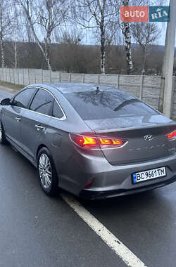 Седан Hyundai Sonata 2018 в 