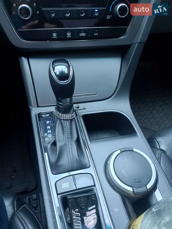 Седан Hyundai Sonata 2015 в Києві