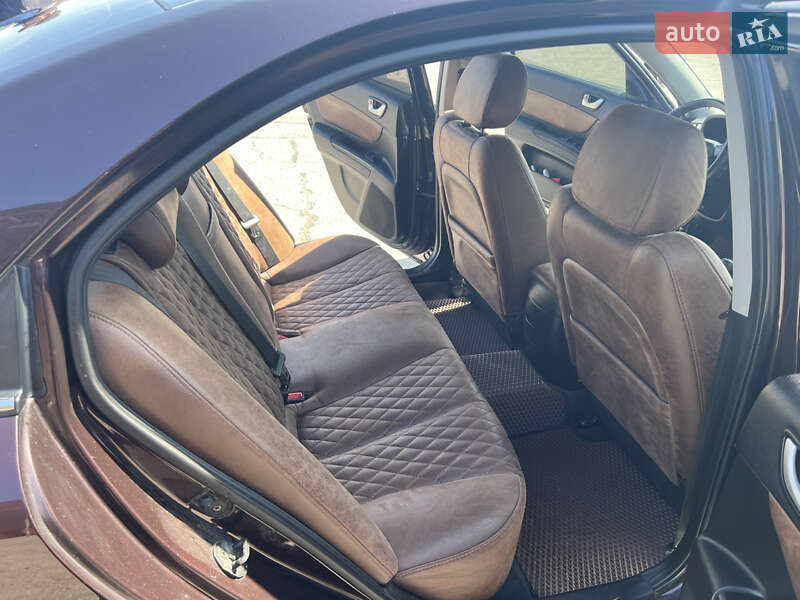 Седан Hyundai Sonata 2007 в Николаеве