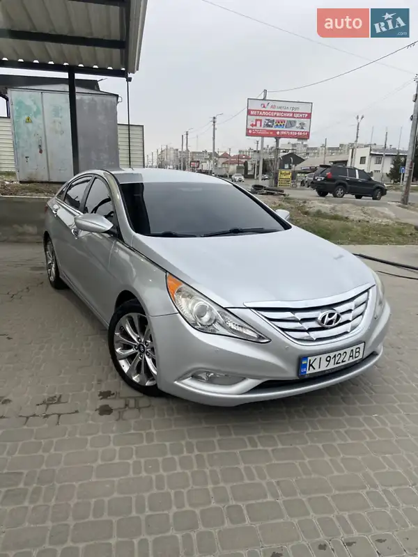 Hyundai Sonata