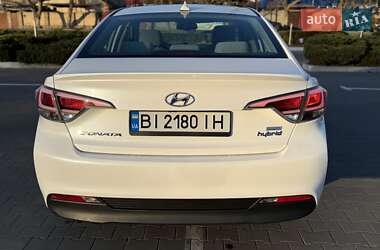 Седан Hyundai Sonata 2015 в 